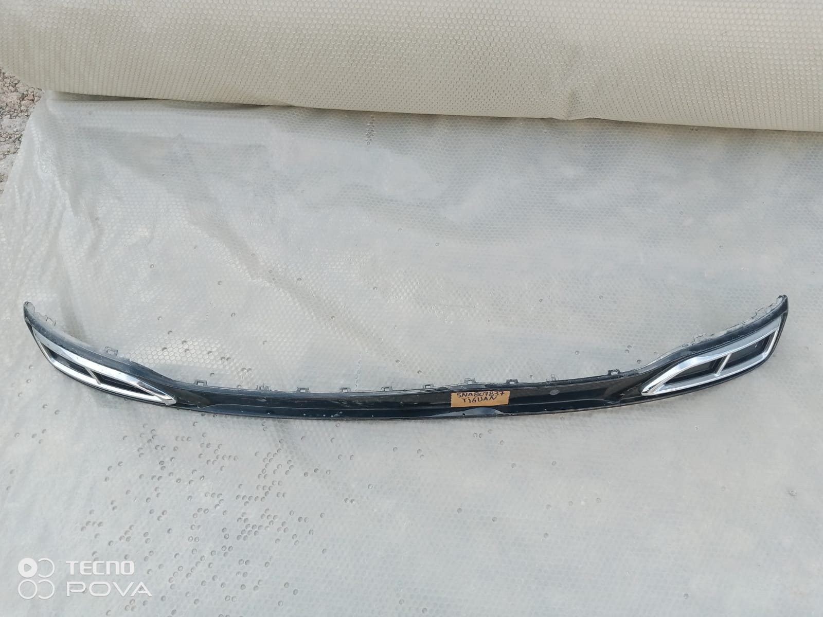 VOLKSWAGEN TİGUAN R-LİNE ARKA DİFÜZÖR 2017-2020 OEM 5NA807837