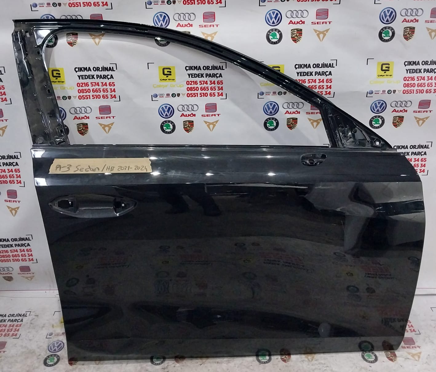 AUDİ A3 2021-2024 SAĞ ÖN KAPI GÖÇÜKLÜK