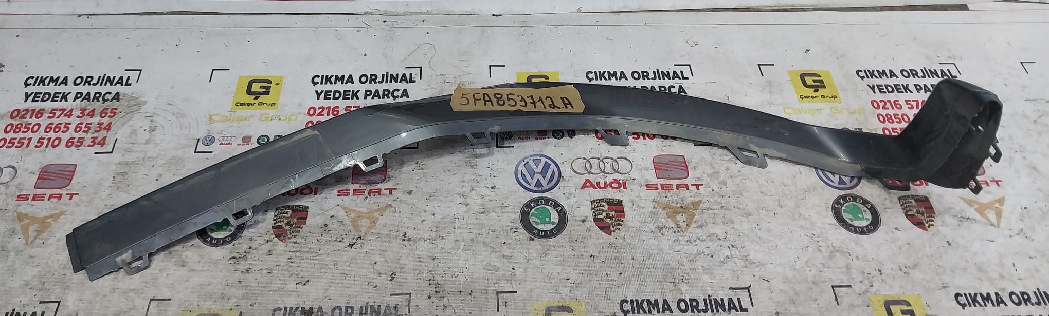 SEAT LEON 2021-2023 SAĞ ÖN TAMPON SÜŞ ÇITASI OEM 5FA853712