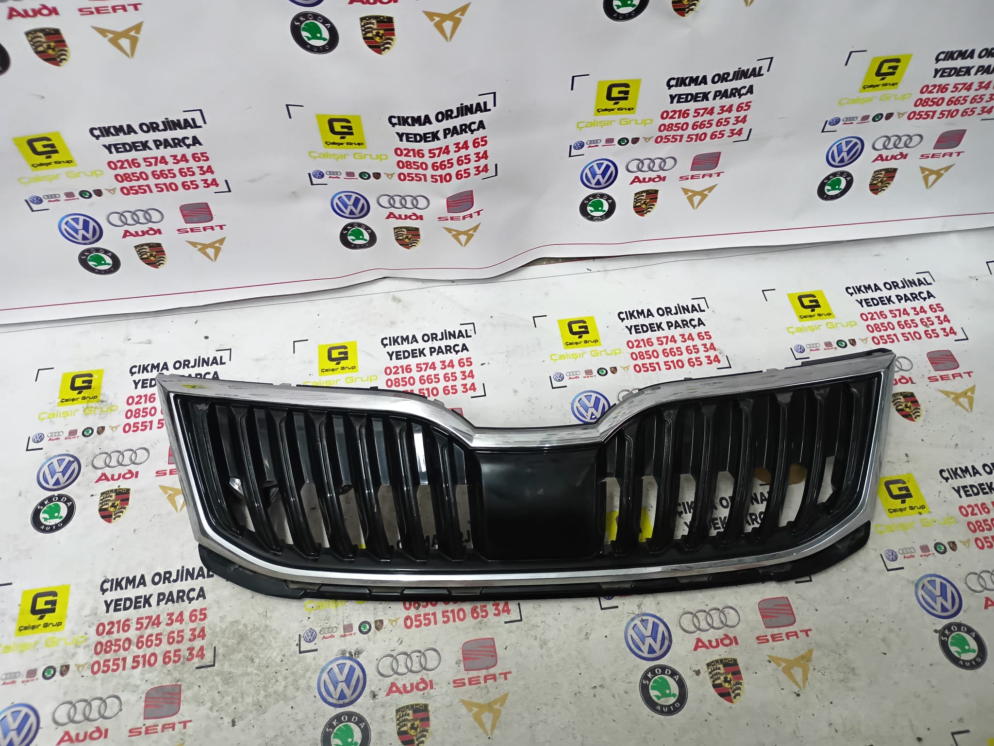 SKODA OCTAVİA 2017-2019 ÖN PANJURÇIKMA SÖKME YEDEK PARÇA