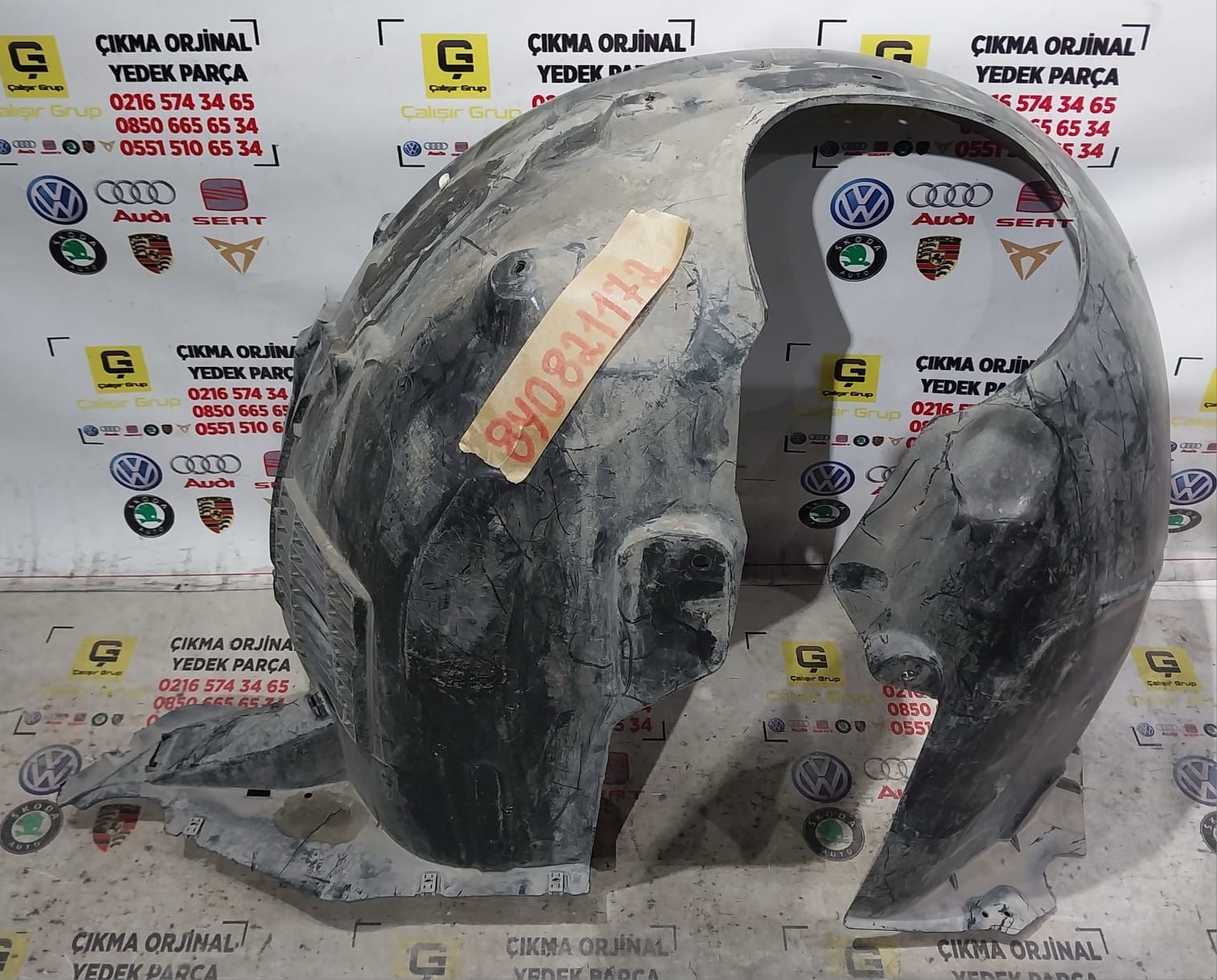 AUDİ A3 2021-2024 SAĞ ÖN DAVLUMBAZ OEM 8Y0821172