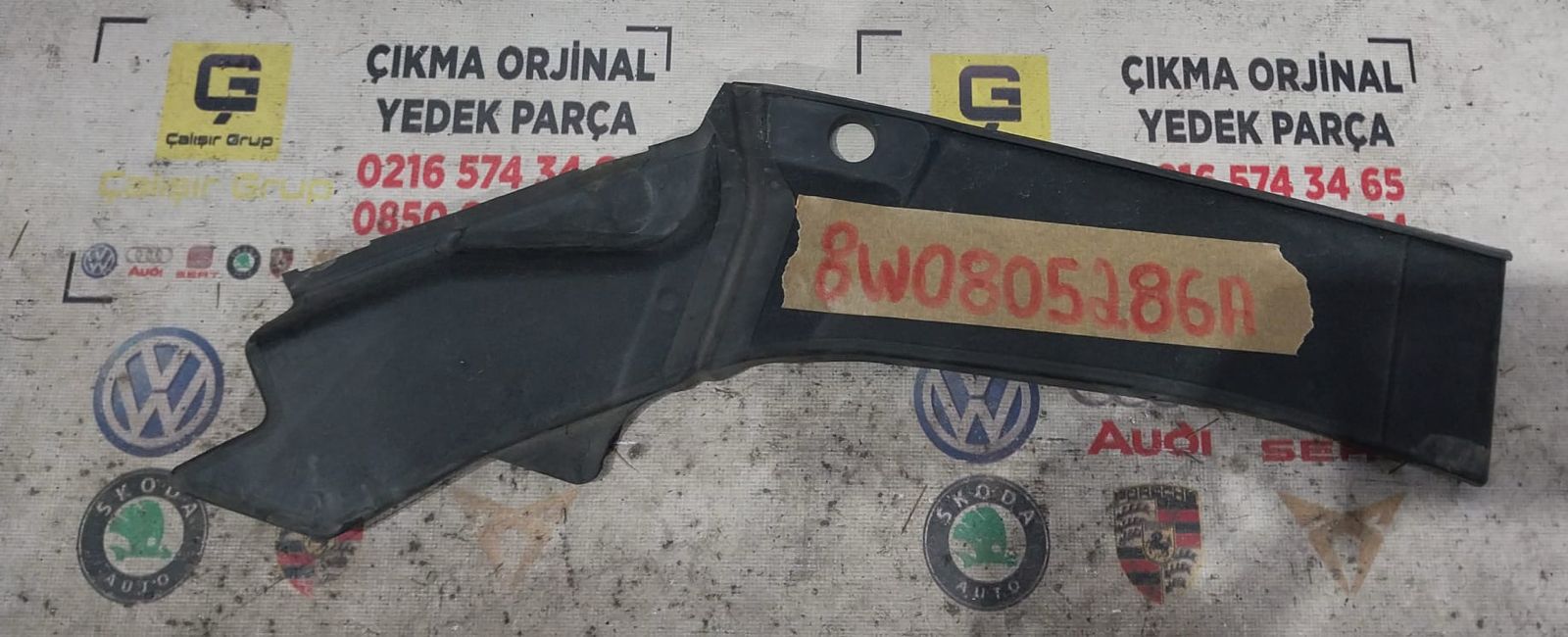 AUDİ A4 SAĞ PANEL ÜST KAPLAMASI OEM 8W0805285A