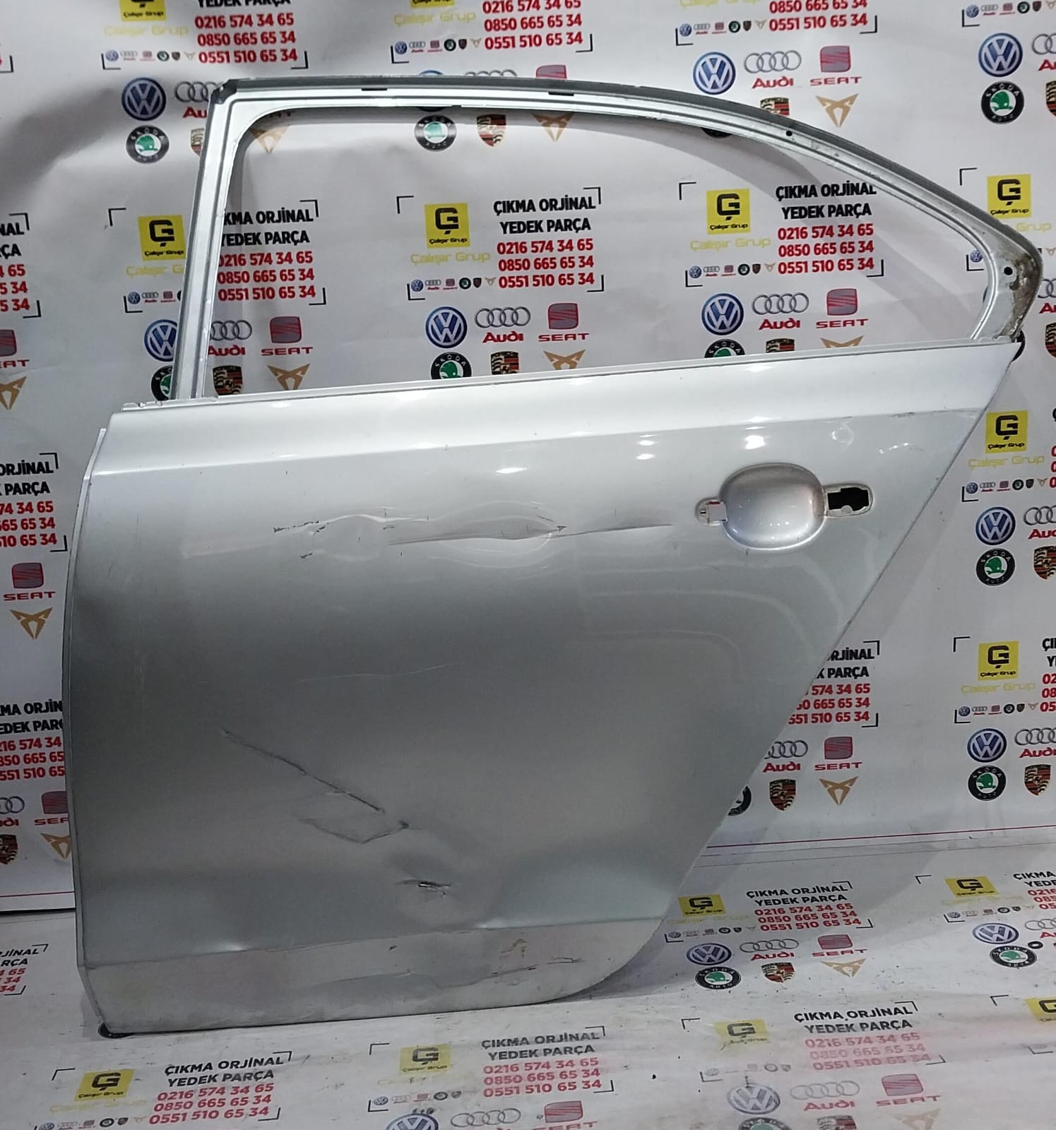 VOLKSWAGEN JETTA SOL ARKA KAPIÇIKMA SÖKME YEDEK PARÇA