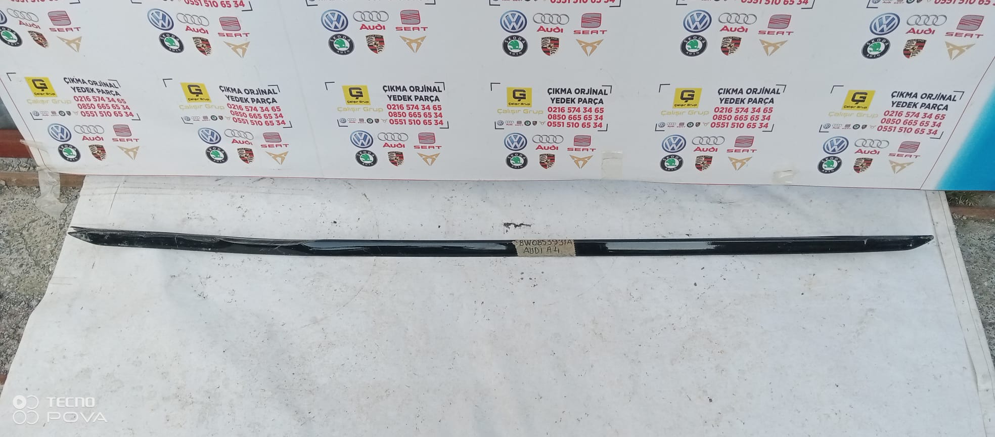 AUDİ A4 2020-2024 SOL MARŞPİYEL KAPLAMASI OEM 8W0853931A