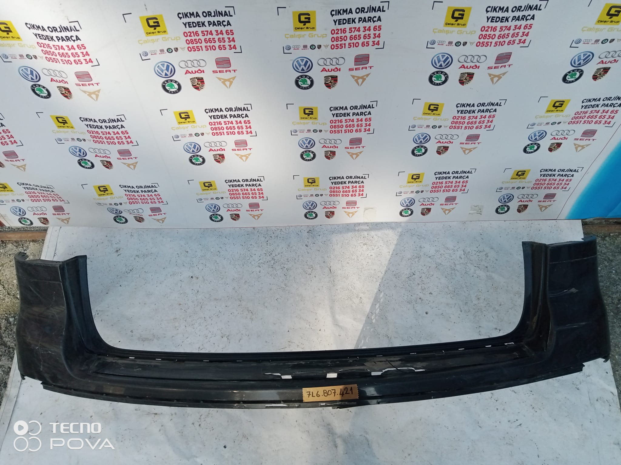 VOLKSWAGEN TOUAREQ ARKA TAMPON OEM 7LA807421
