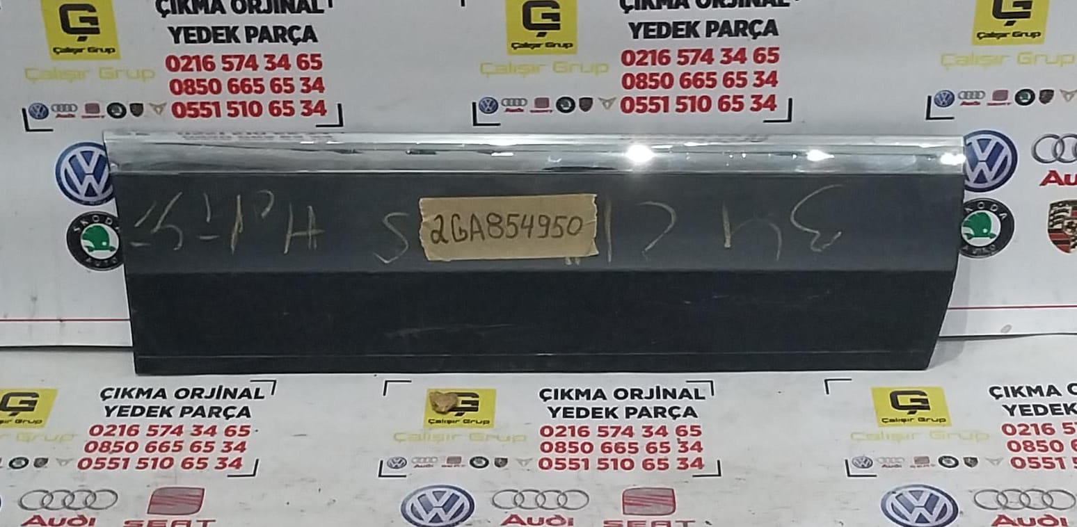 VOLKSWAGEN T-ROC SAĞ ARKA KAPI BANDI OEM 2GA854950
