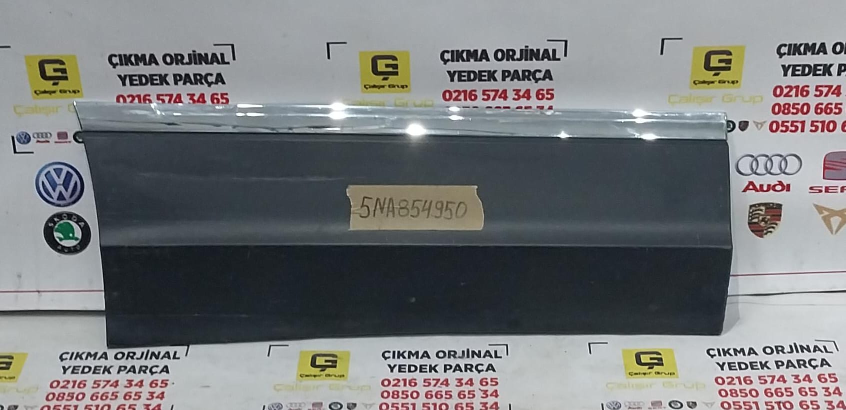 VOLKSWAGEN TİGUAN SAĞ ARKA KAPI BANDI OEM 5NA854950