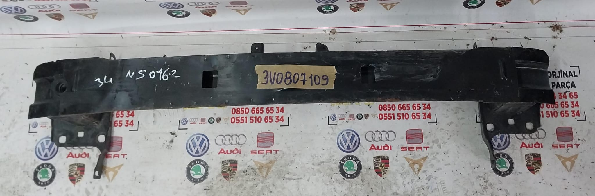 SKODA SUPERB 2016-2023 ÖN TAMPON DEMİRİ OEM 3V0807109