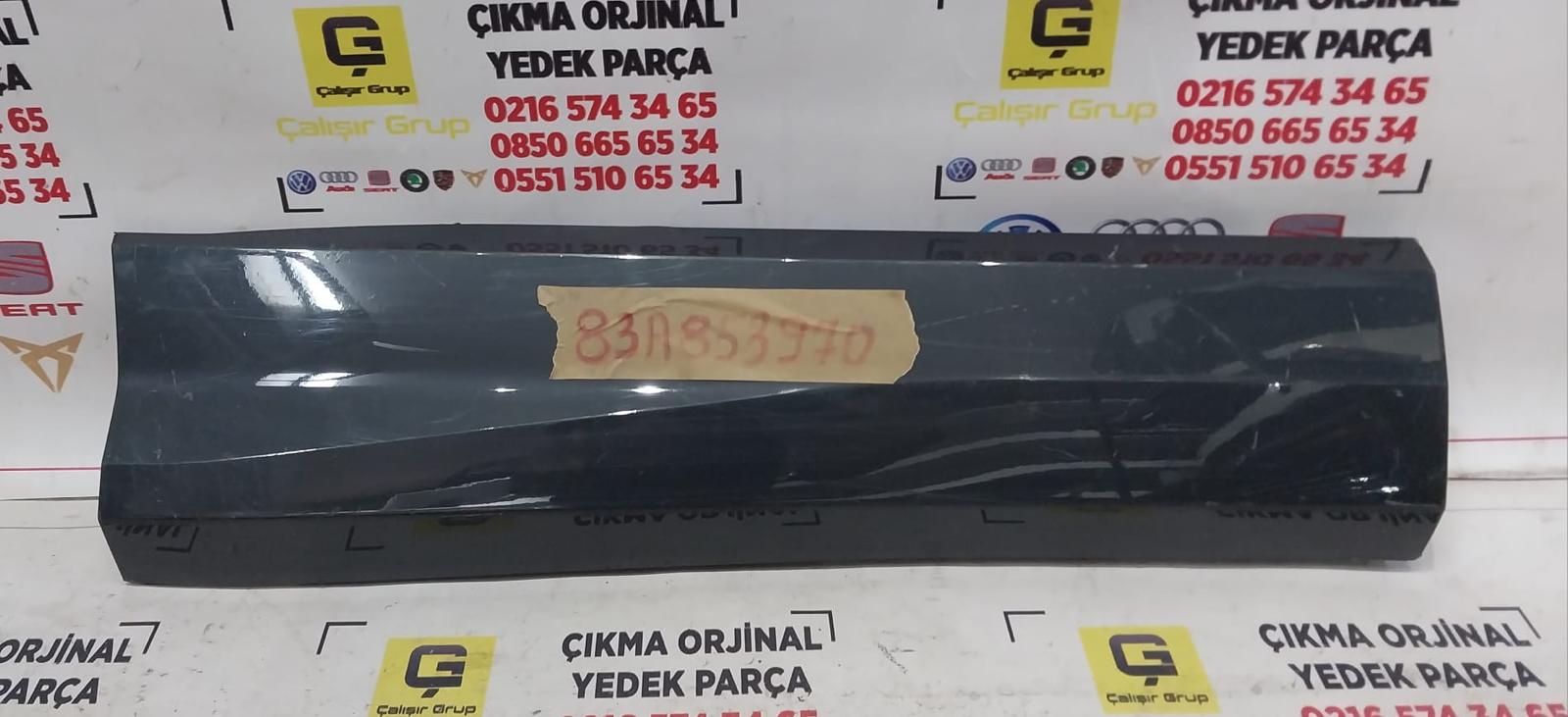 AUDİ Q3 SAĞ ARKA KAPI BANDI OEM 83A853970