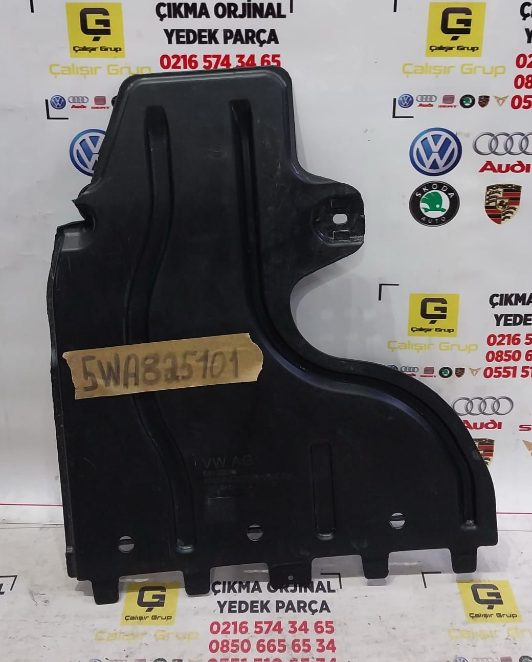 AUDİ ARKA ALT MUHAFAZA OEM 5WA825101 ÇIKMA SÖKME YEDEK PARÇA
