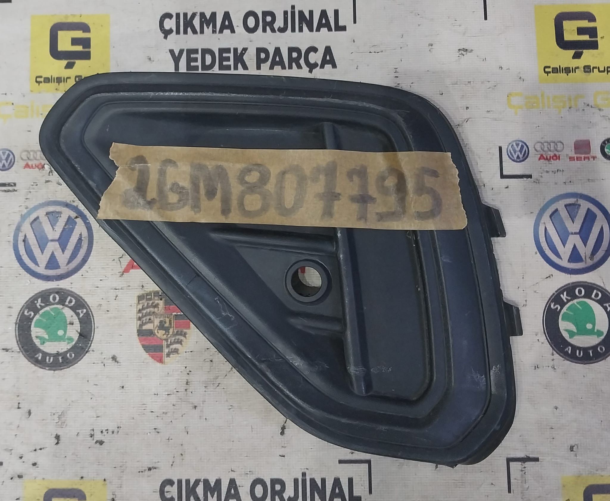 VOLKSWAGEN T-CROSS SOL TAMPON IZGARASI OEM 2GM807795