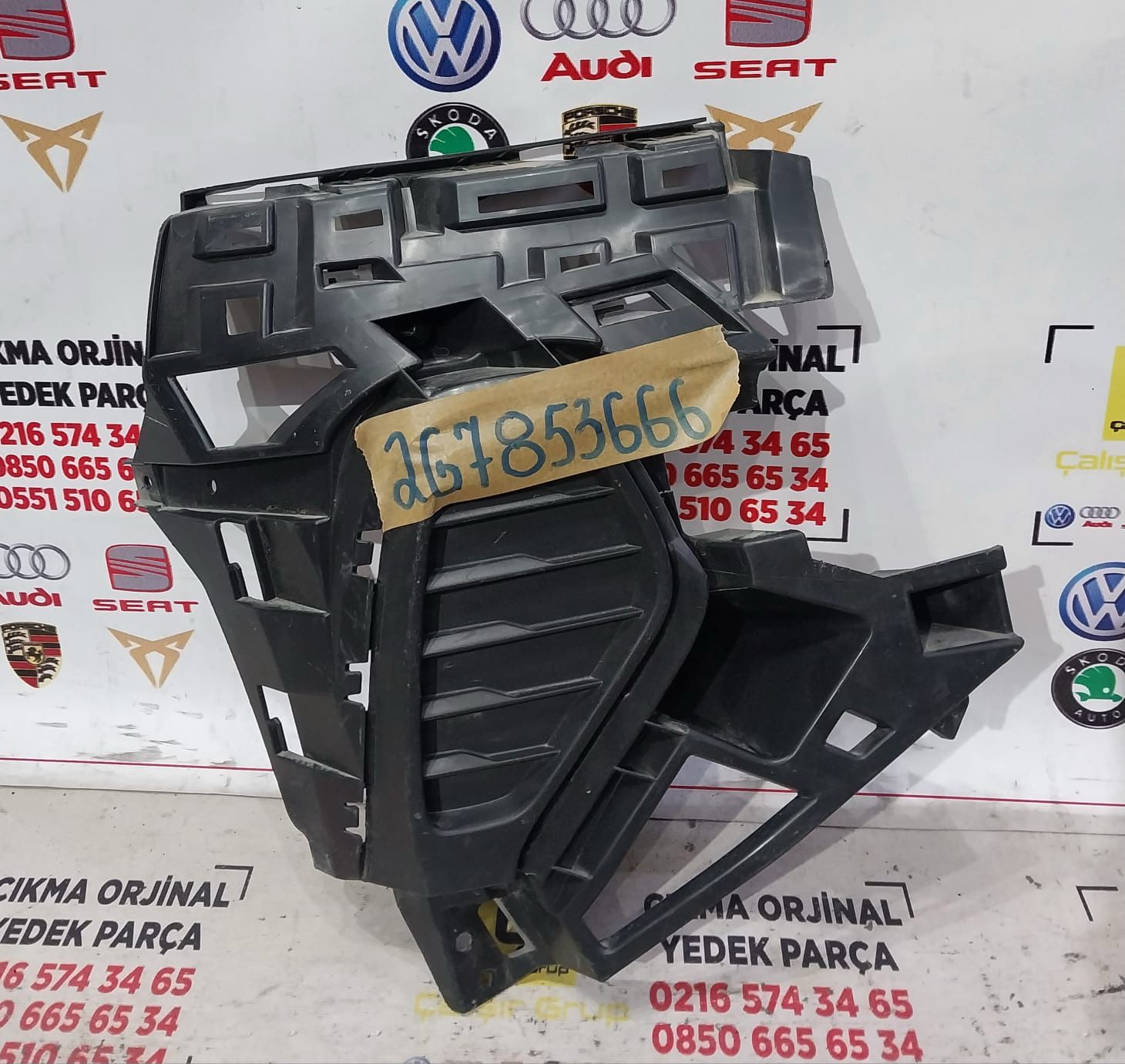 VOLKSWAGEN TAİGO SAĞ SİS KAPAĞI OEM 2G7853666