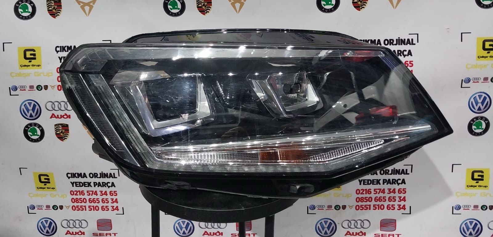 VOLKSWAGEN CADDY 2015-2020 MERCEKLİ SAĞ FAR