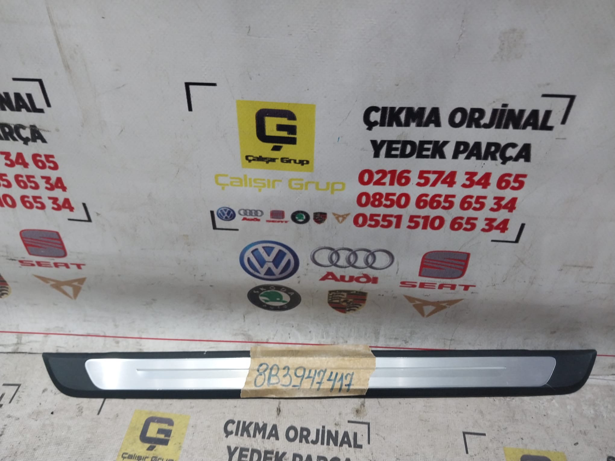 AUDİ A5 2025 İÇ BASAMAK KAPLAMASI OEM 8B3947417