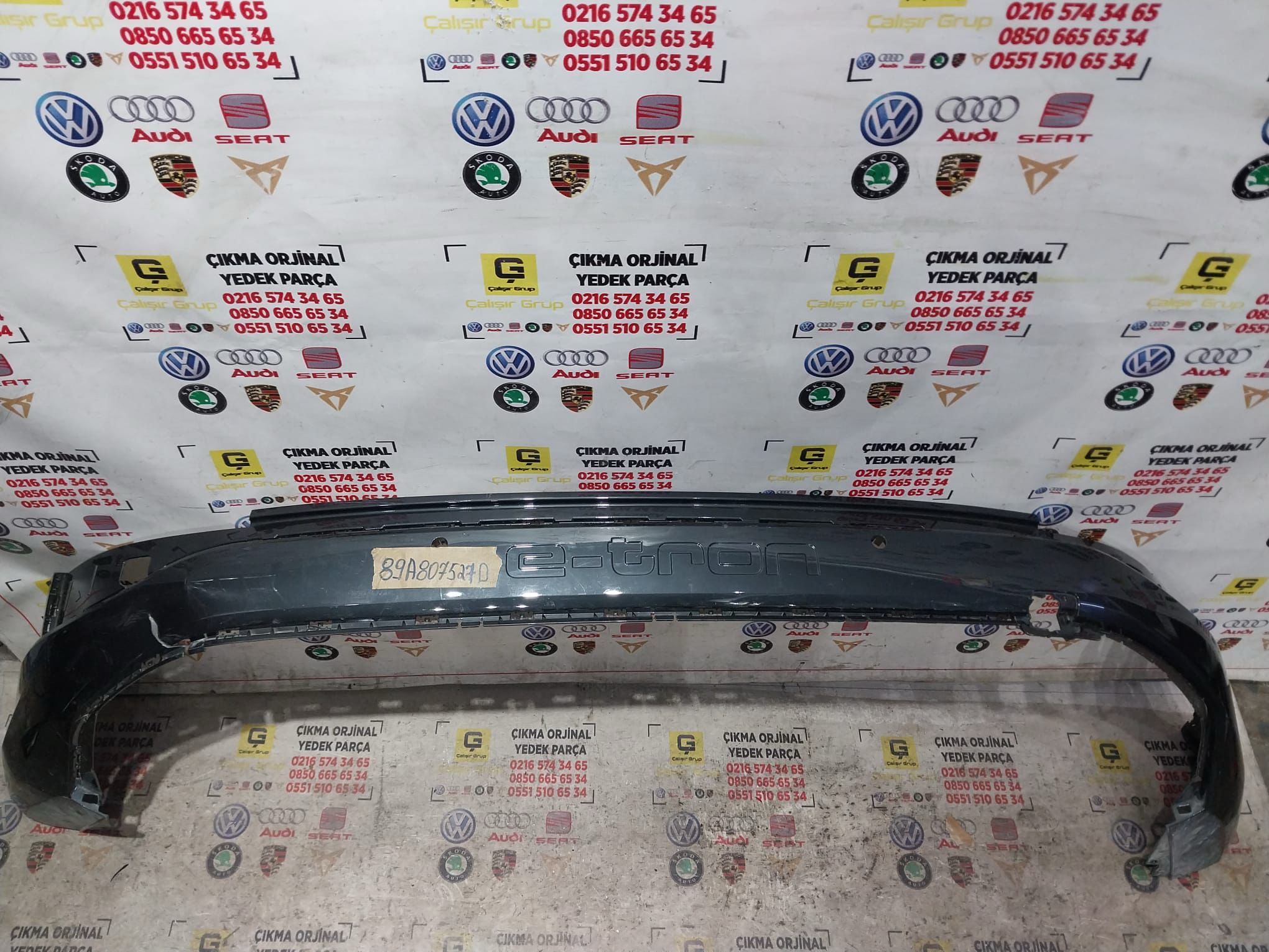 AUDİ E-TRON ARKA TAMPON ALT DİFÜZÖRÜ OEM 89A827527