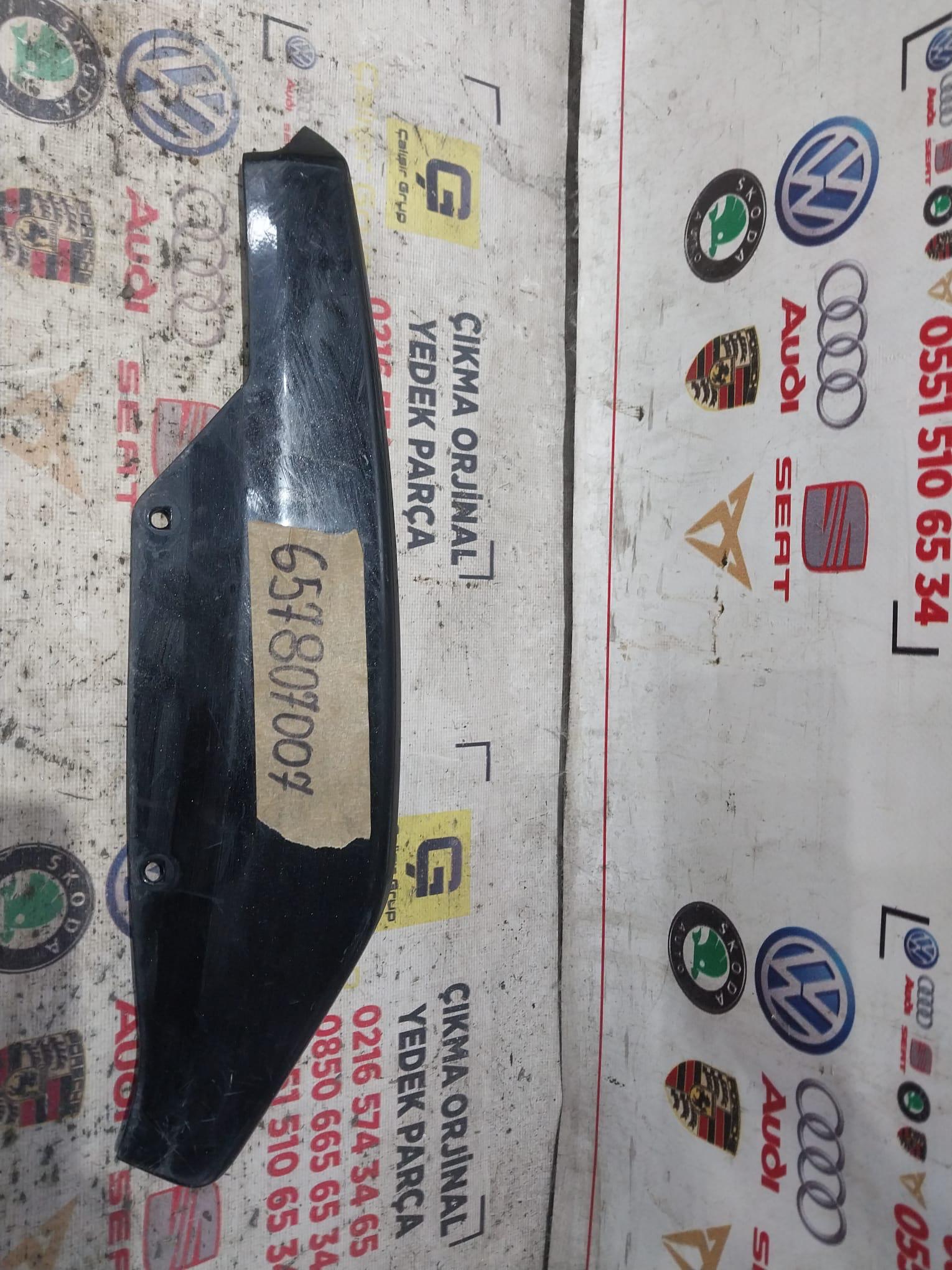 SKODA KAMİQ SCALA SOL TAMPON KAPAĞI ÇITASI OEM 657807007